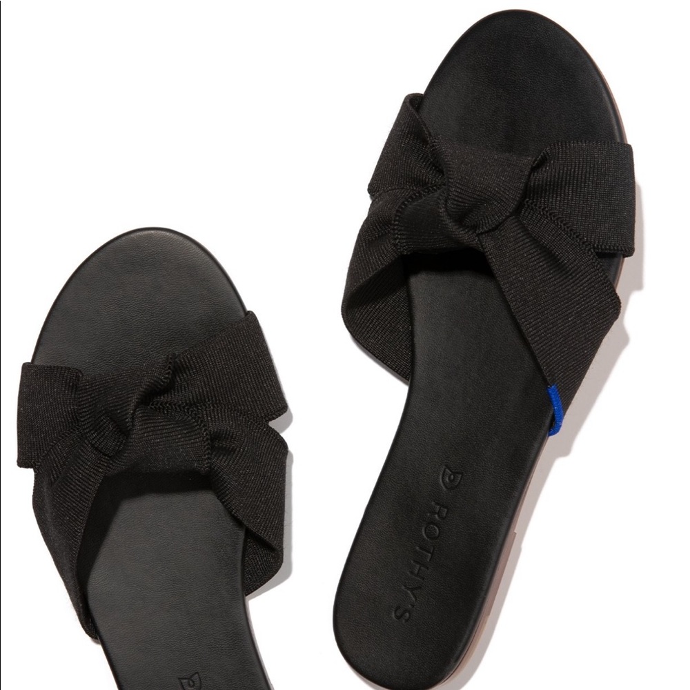 Rothys The Knot Flats.   BRAND NEW